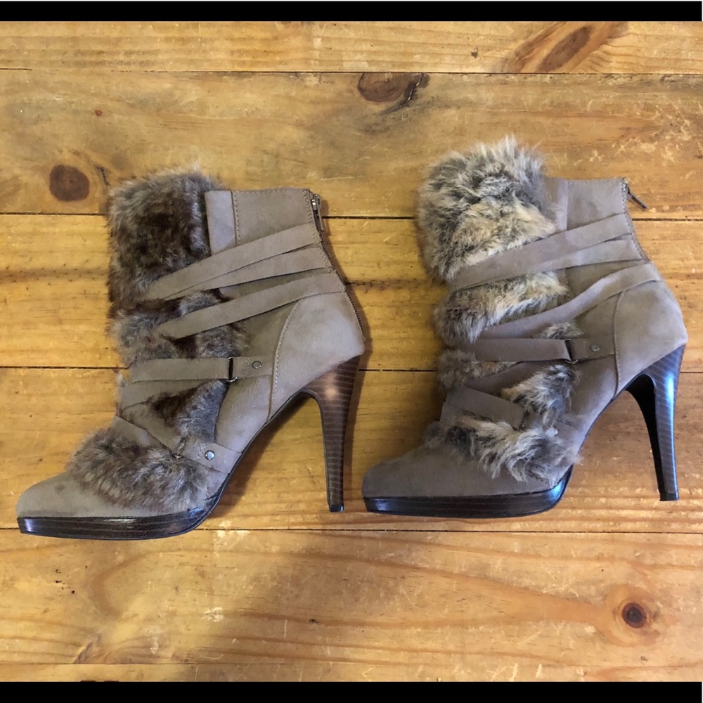 Light Grey Fur Trim Ankle Boots 8 1/2